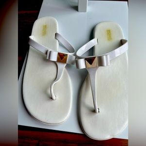Michael Kors white plastic sandals size 10